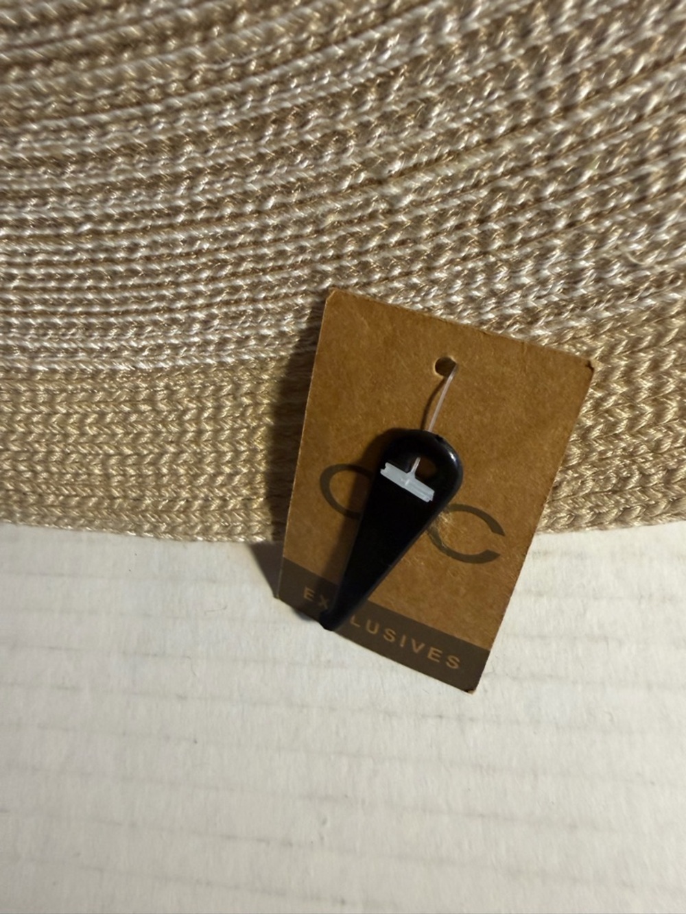 Classic Wide-Brim Straw Sun Hat in Natural Beige - Picture 4 of 8